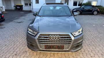 Audi Q7 - 6