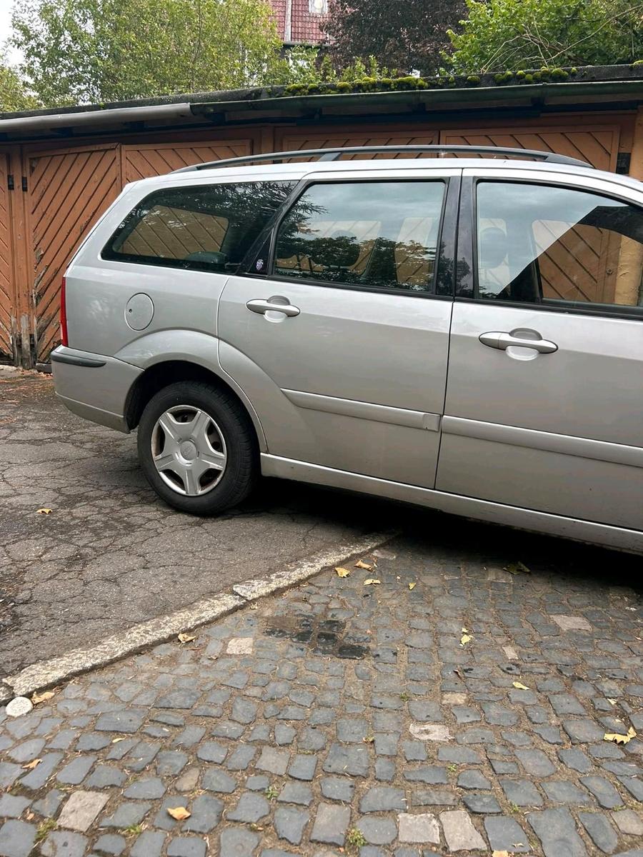 Ford Focus 2004 — photo 7