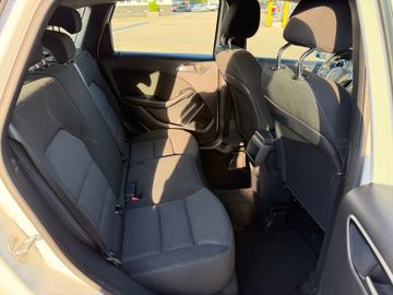 Mercedes B 180 - 12