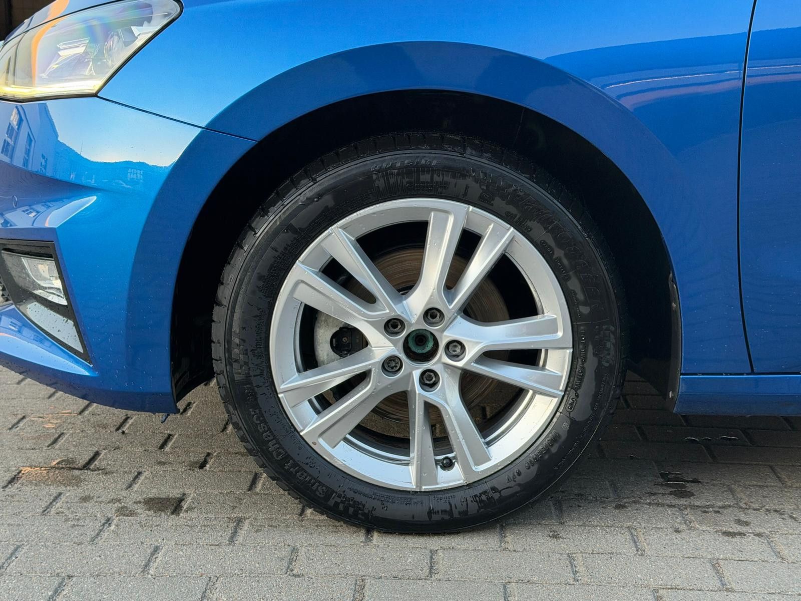Fahrzeugabbildung SKODA Fabia Style