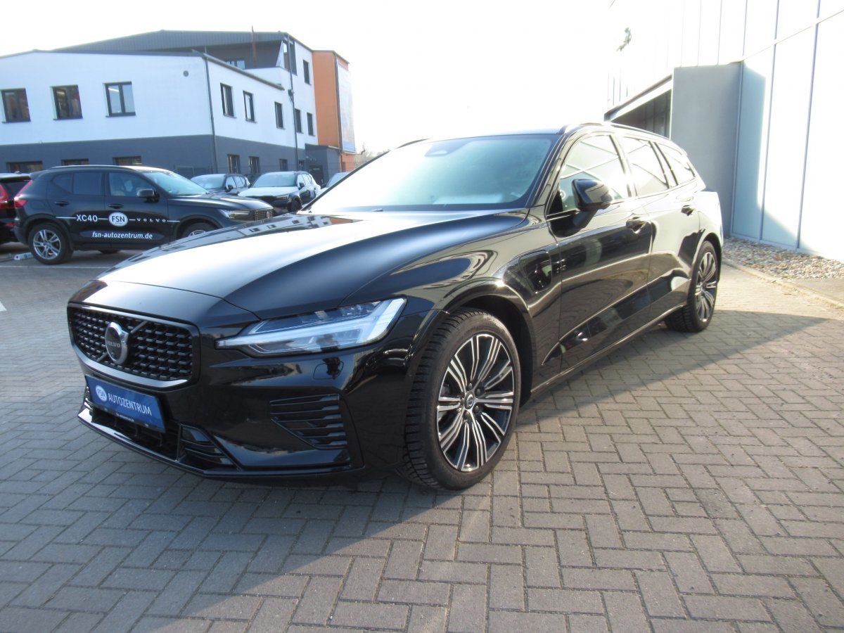 Volvo V60 T8 Recharge AWD Ultra Dark Automatik foto 2