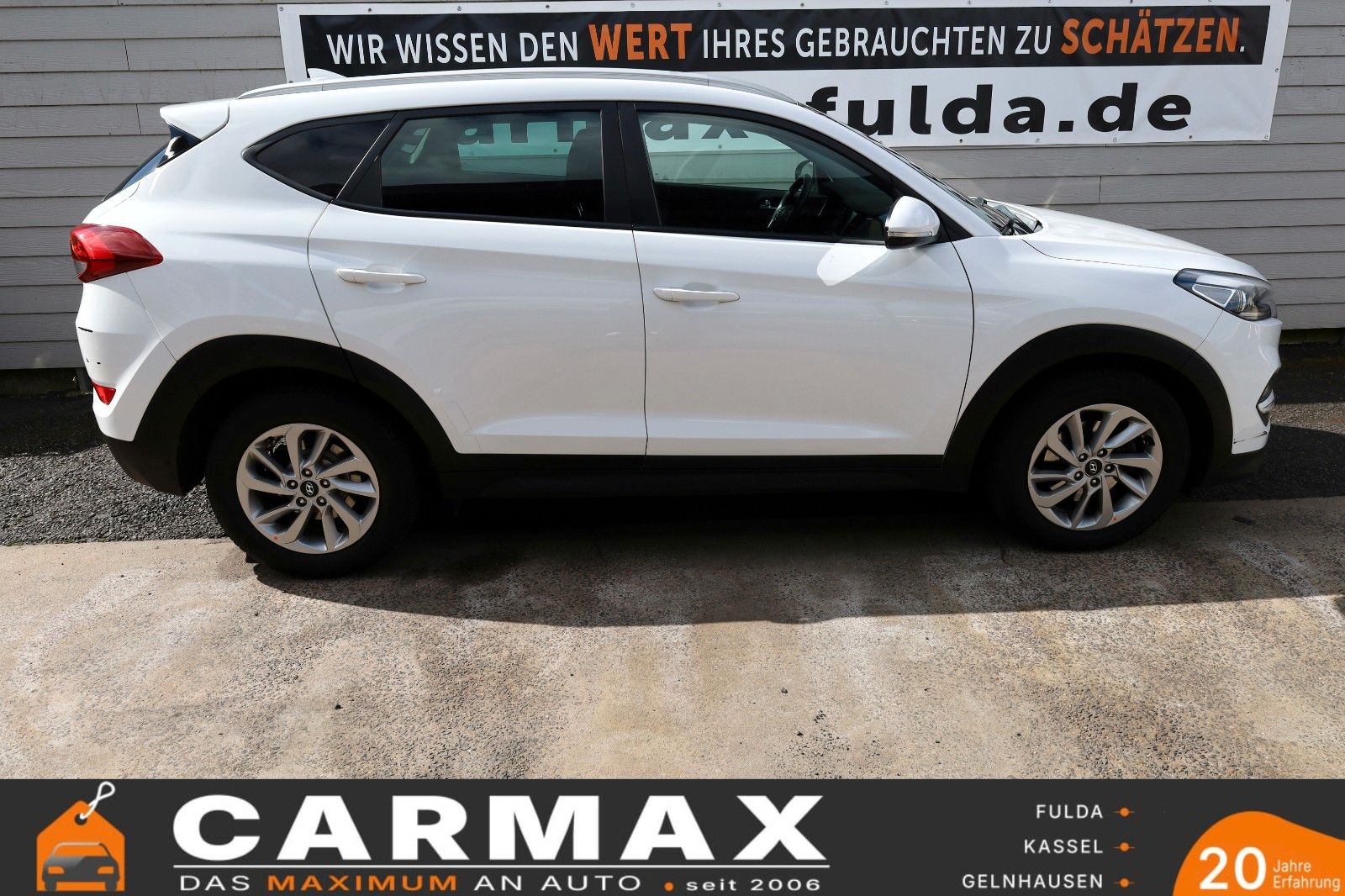 Fahrzeugabbildung Hyundai Tucson Advantage 4WD Navi,Kamera,SH,PDC