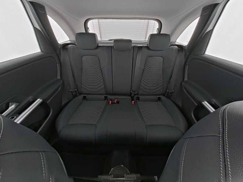 Fahrzeugabbildung Mercedes-Benz B 180 PROGRESSIVE*FAP*APPLECAR-PLAY*KAMERA*DISTR