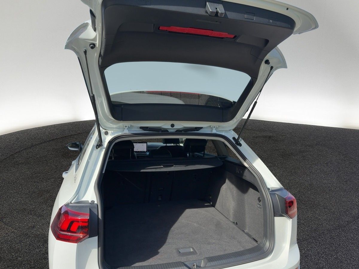 Volkswagen Golf - Bild 8