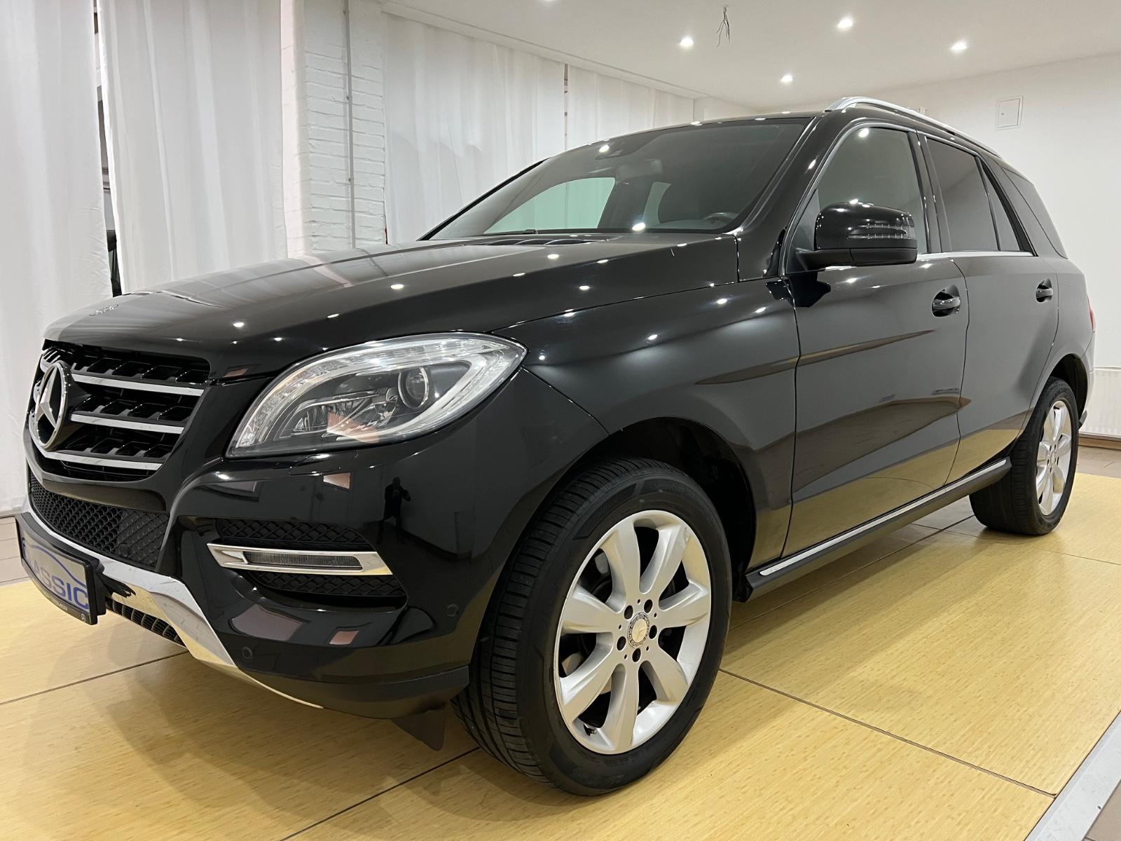 Mercedes-Benz ML 350 4MATIC Leder/Navi/Bi Xenon/Klimaauto