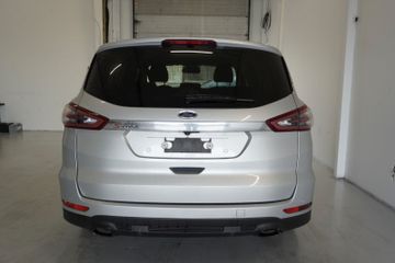 Ford S-Max - 8