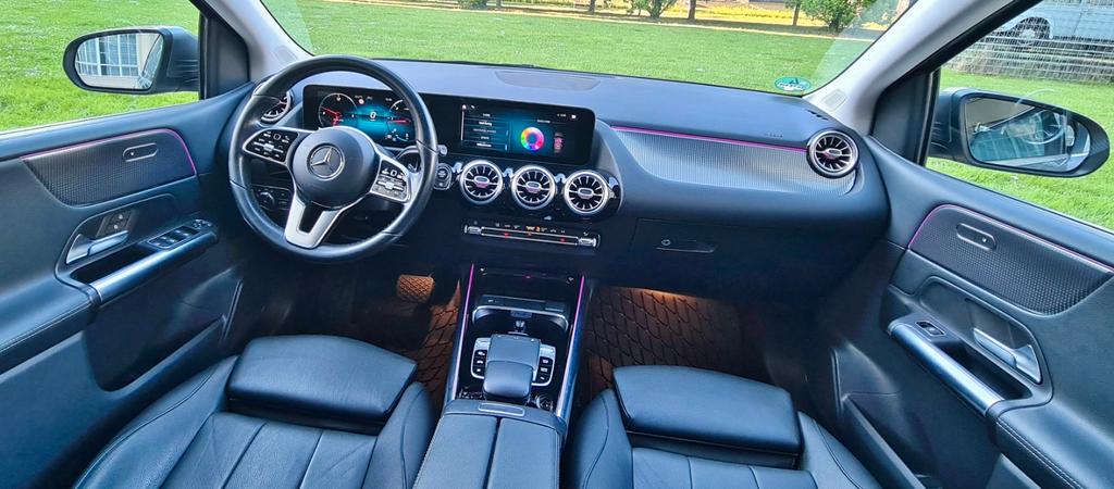 Mercedes-Benz B 200