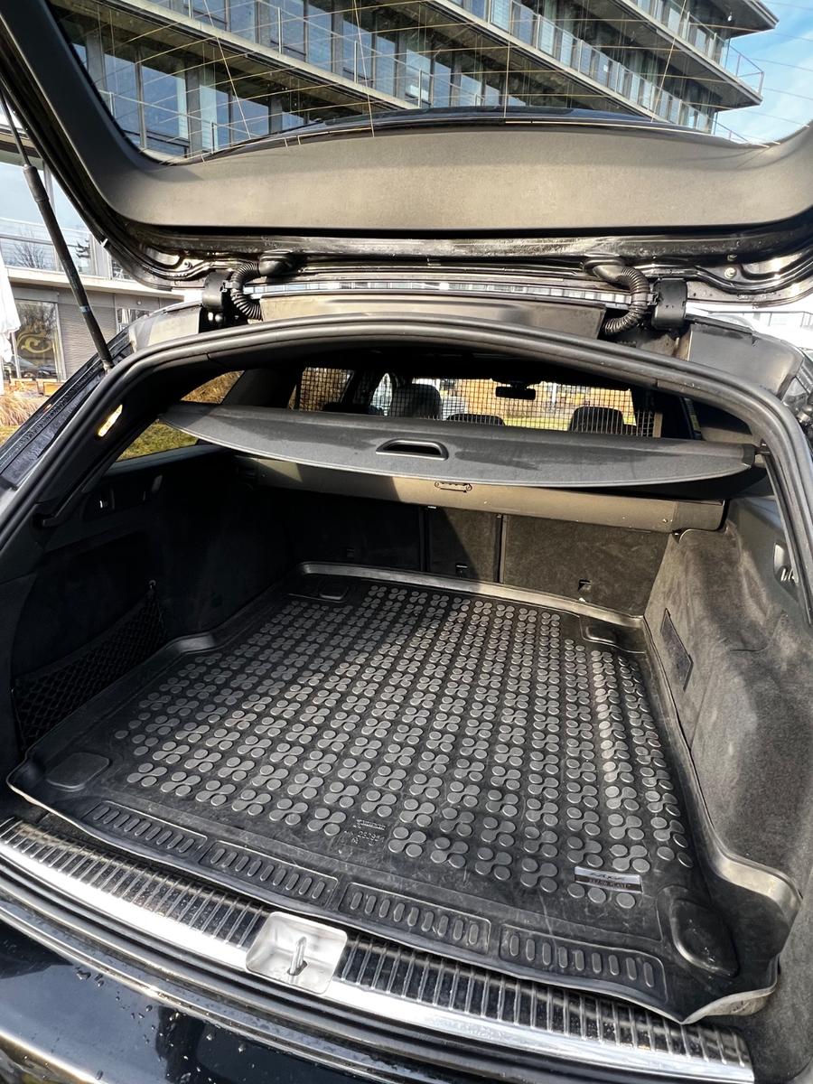 Mercedes-Benz E 220 d T Autom. AMG Line
