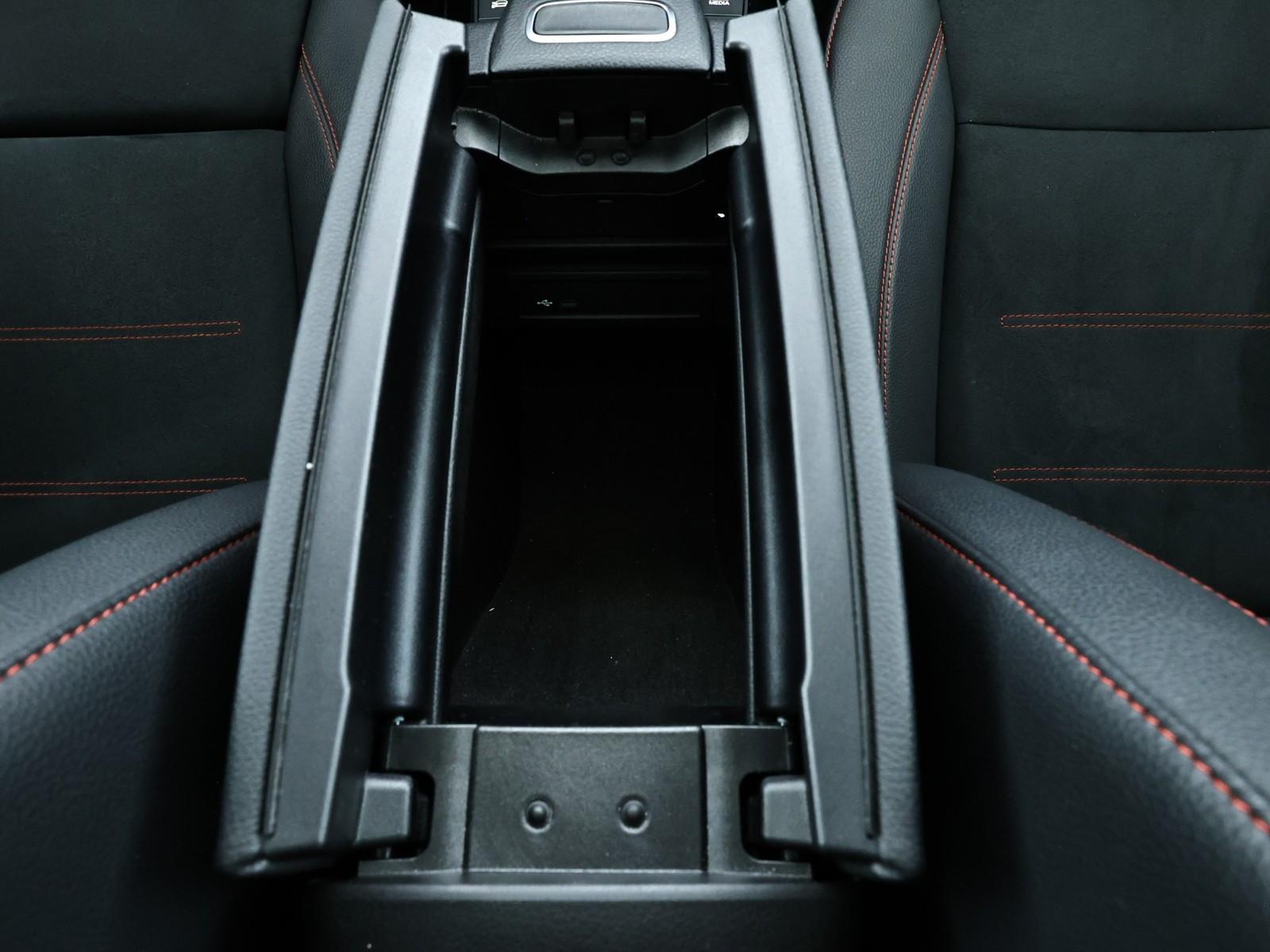 Mercedes-Benz A-Class Lim. AMG Line Pano LED Kamera Navi, миниатюра 14