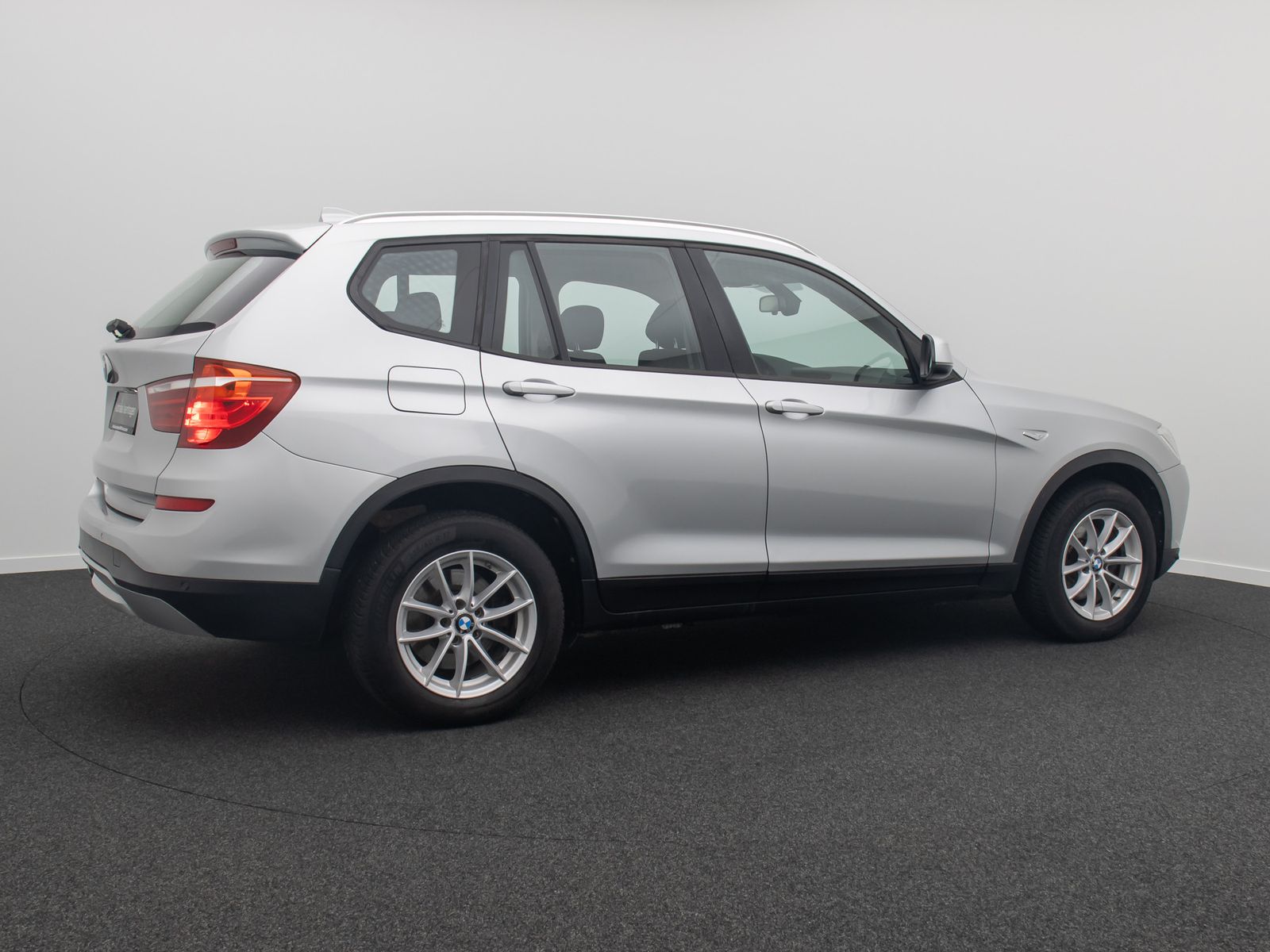 Fahrzeugabbildung BMW X3 xD20d Xenon GeschwindigReg PDC FernlichtAssis