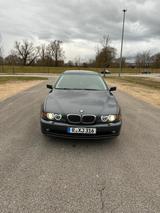 BMW E39 520i - BMW 520 aus 2000: 520i