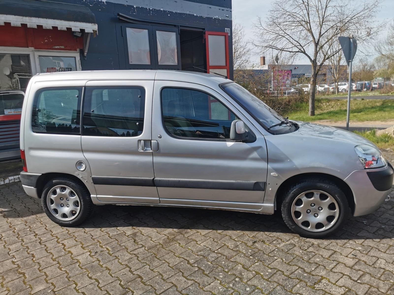 Peugeot Partner Premium Kombi 1,6/ Klima / 5 Sitzer