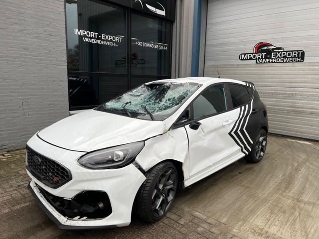 Ford Fiesta 1,5 EcoBoost ST mit Leder-Exklusiv-Paket