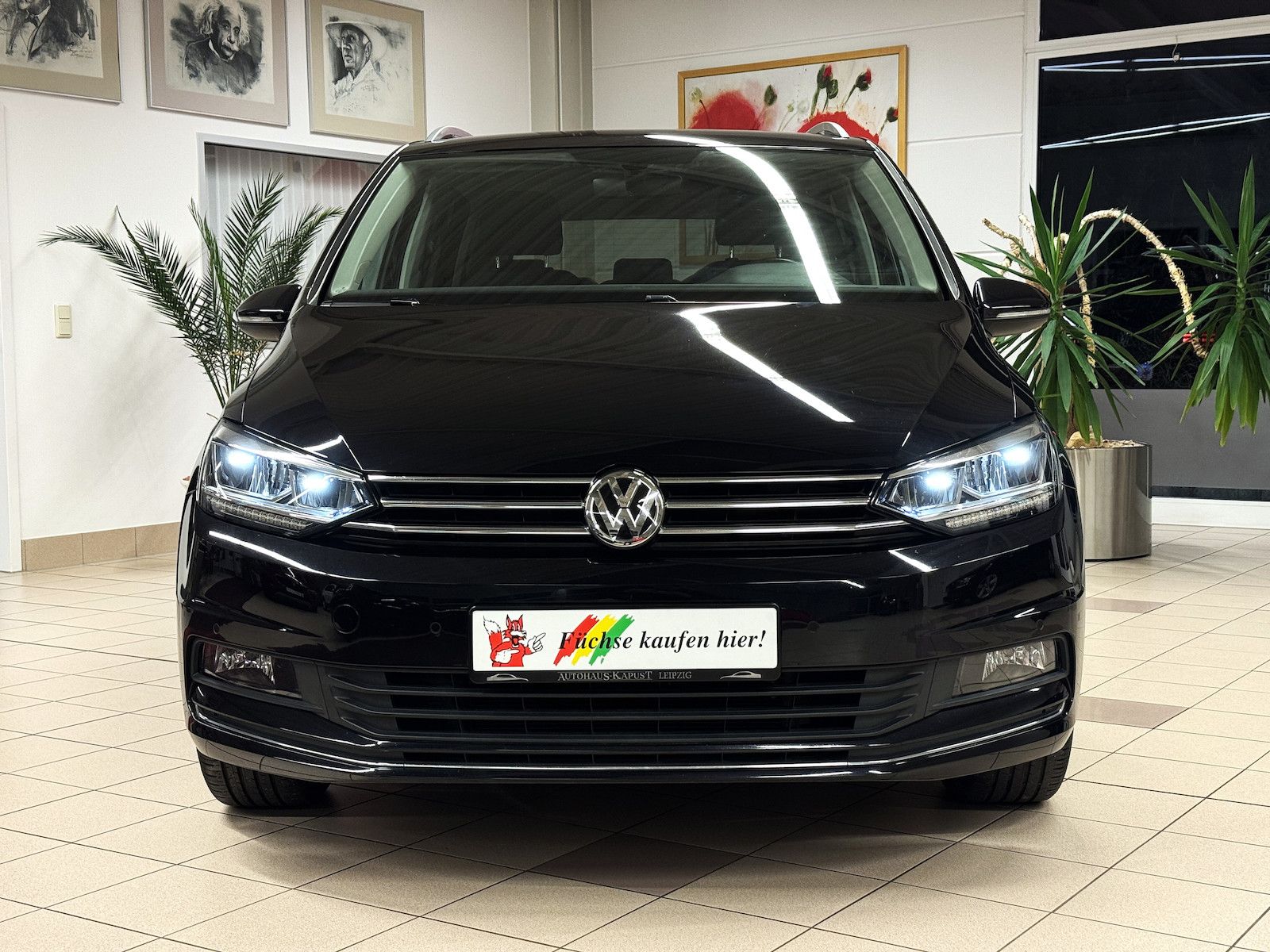 Fahrzeugabbildung Volkswagen Touran 1.5TSI Highline DSG/LED/Navi/ACC/bhz.FS/