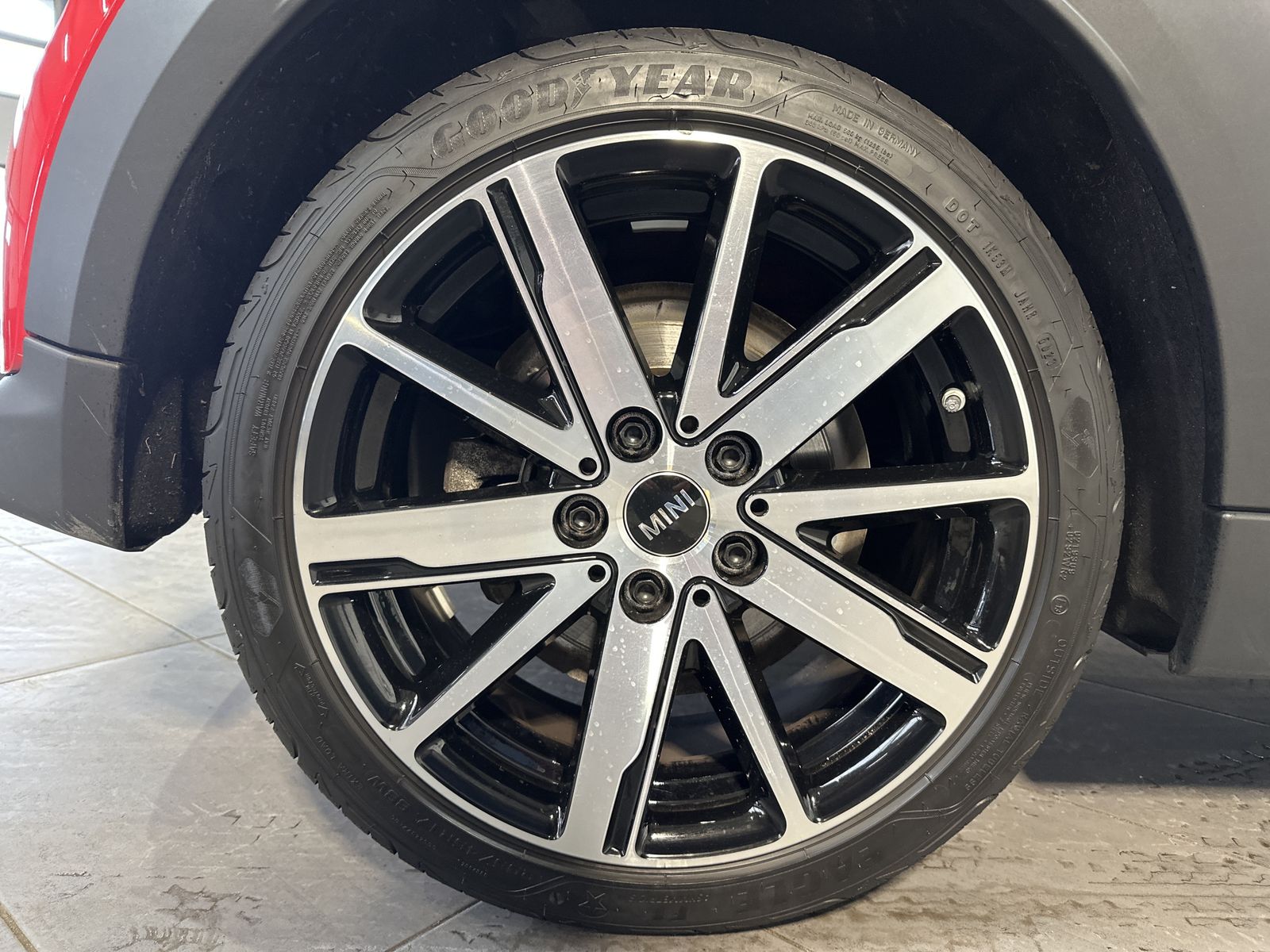 Fahrzeugabbildung MINI Cooper S Cabrio Aut. Piano Black NAV+LED+HUD+KAM