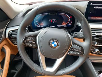 BMW 530 - 8