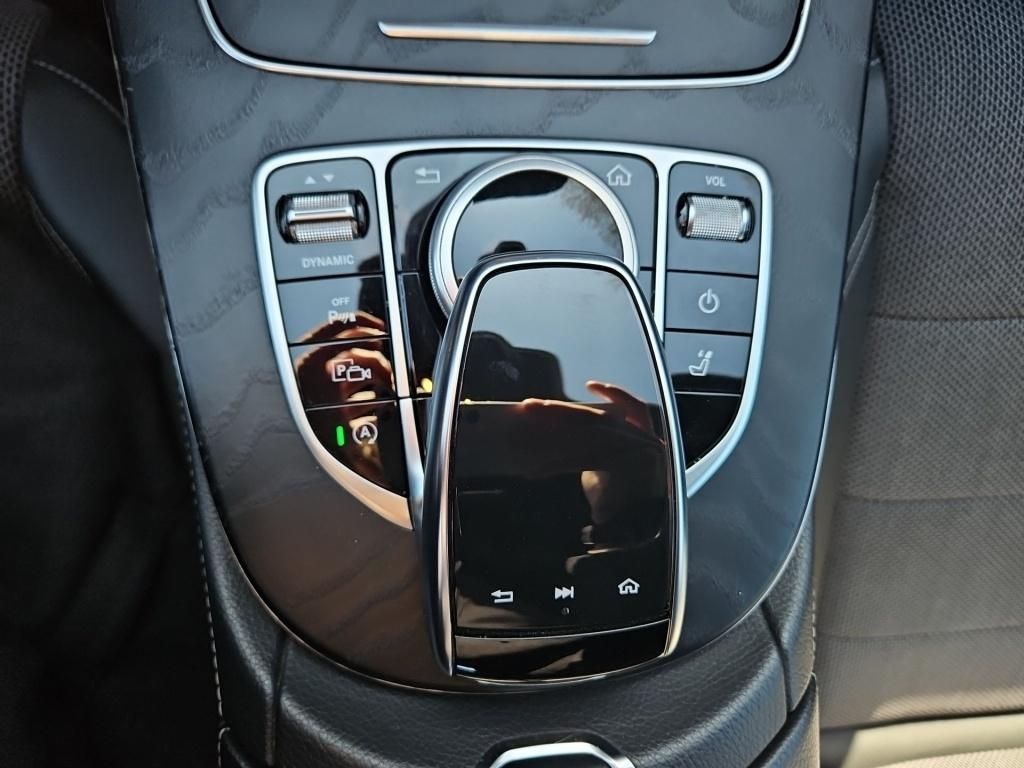 Fahrzeugabbildung Mercedes-Benz E 400 d T 4M AMG AHK ACC Comand Burm. LED 360°