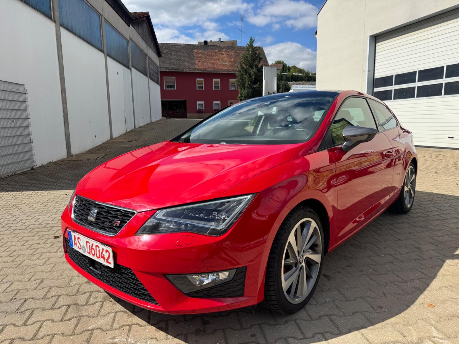 SEAT LEON SC FR 184CH - LED - GPS - ATTELAGE - RÉGULATEUR DE VITESSE - PACK SPORT - TOIT OUVRANT