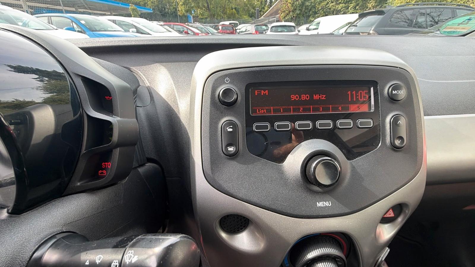 Toyota Aygo AYGO x-play