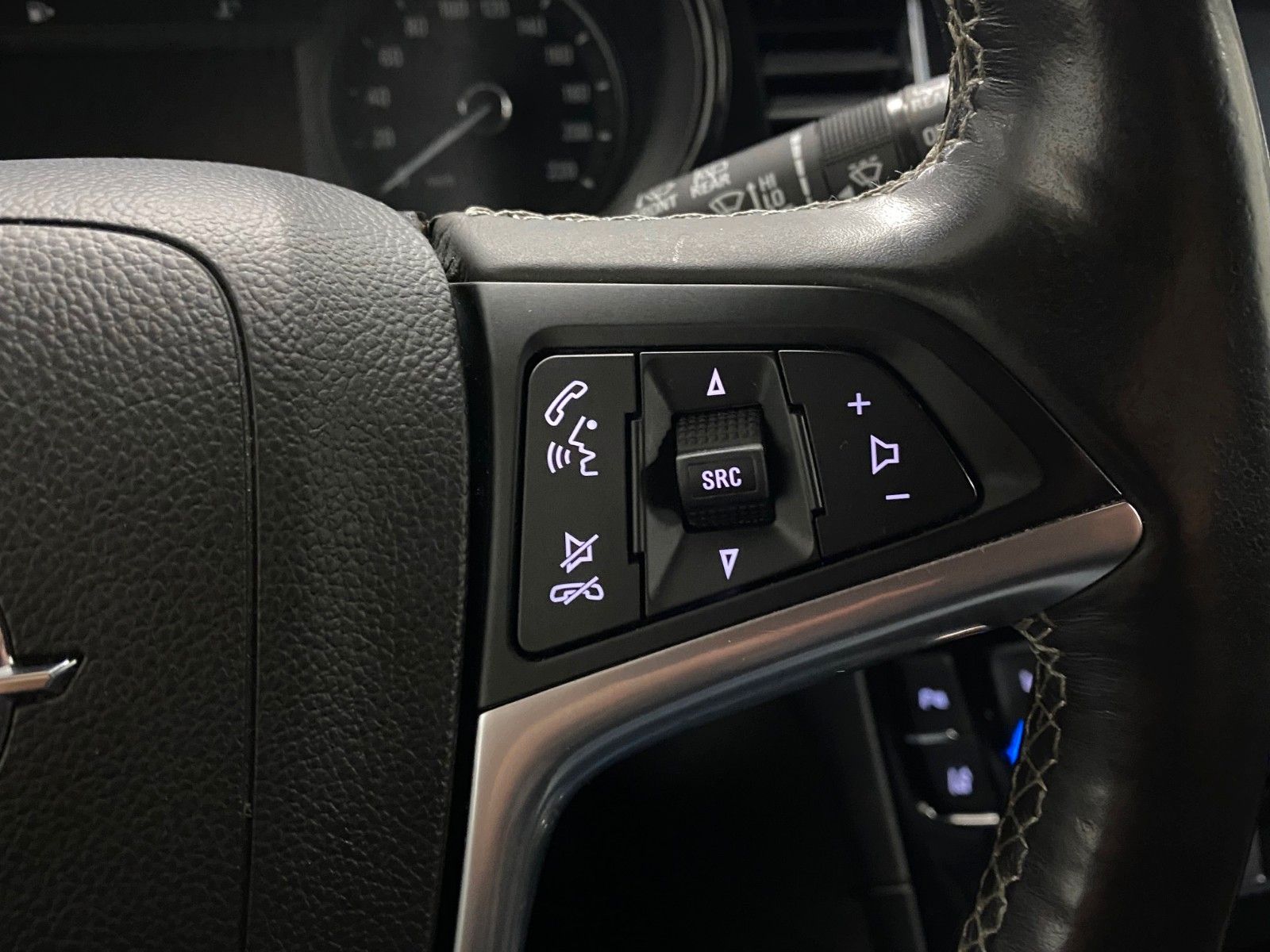 Fahrzeugabbildung Opel Mokka X 1.4 ECOTEC Turbo 120 Jahre+NAVI+LED+AHK+