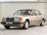 Mercedes-Benz 200 E W124*1.Hand*61.777 KM*ASD*eSSD*H-Kennz.* - Mercedes-Benz E-Class: W124