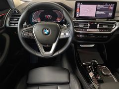 Fahrzeugabbildung BMW X4 xDrive 30d -- AHK/ Innovation/ Memory/ Leder