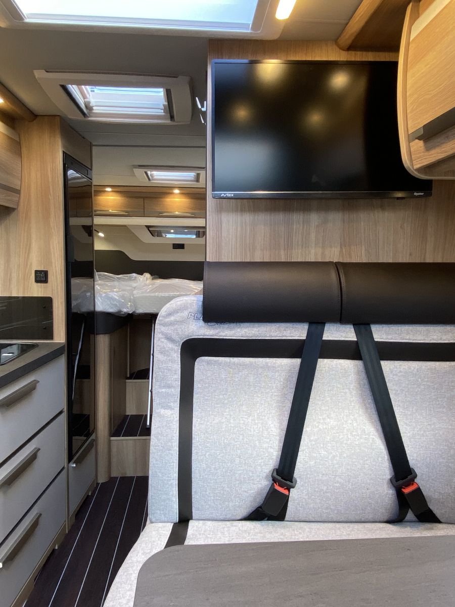 Fahrzeugabbildung Knaus Sky Ti PLATINUM SELECTION 650 MEG Automatik