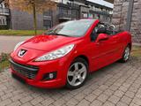 Peugeot 207 CC Premium 120 VTi Cabrio  TÜ... - Peugeot 207 Gebrauchtwagen in Hamburg