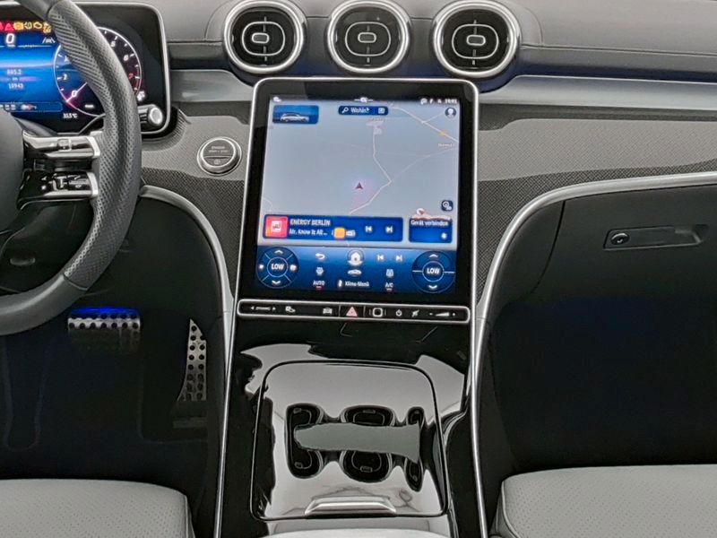 Fahrzeugabbildung Mercedes-Benz C 180 T AMG+NIGHT+DIGITALL+AHK+LENKRADHEIZ+