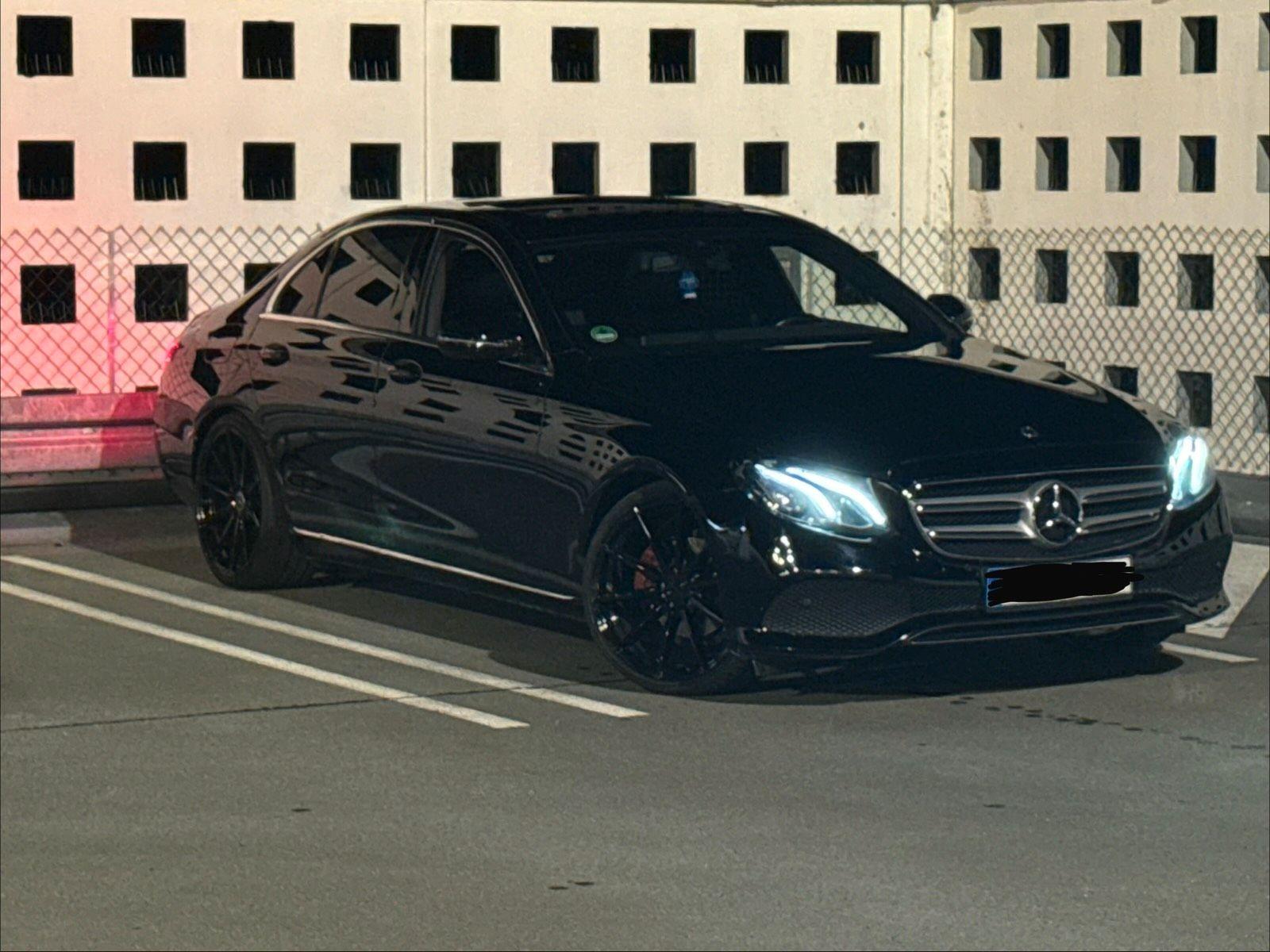 Mercedes-Benz E 200