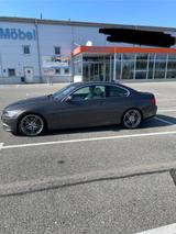 BMW 330d Coupé - - BMW 330 aus 2011: 330d