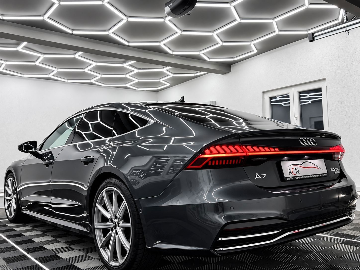 Fahrzeugabbildung Audi A7 Sportback 50 TDI Quattro S-LINE/ACC/HuD/B&O
