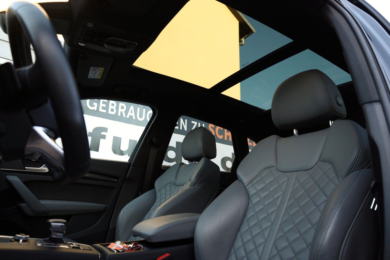 Fahrzeugabbildung Audi SQ5 3.0TDI quattro Tour/Stadt/Parken,PanDach,ACC