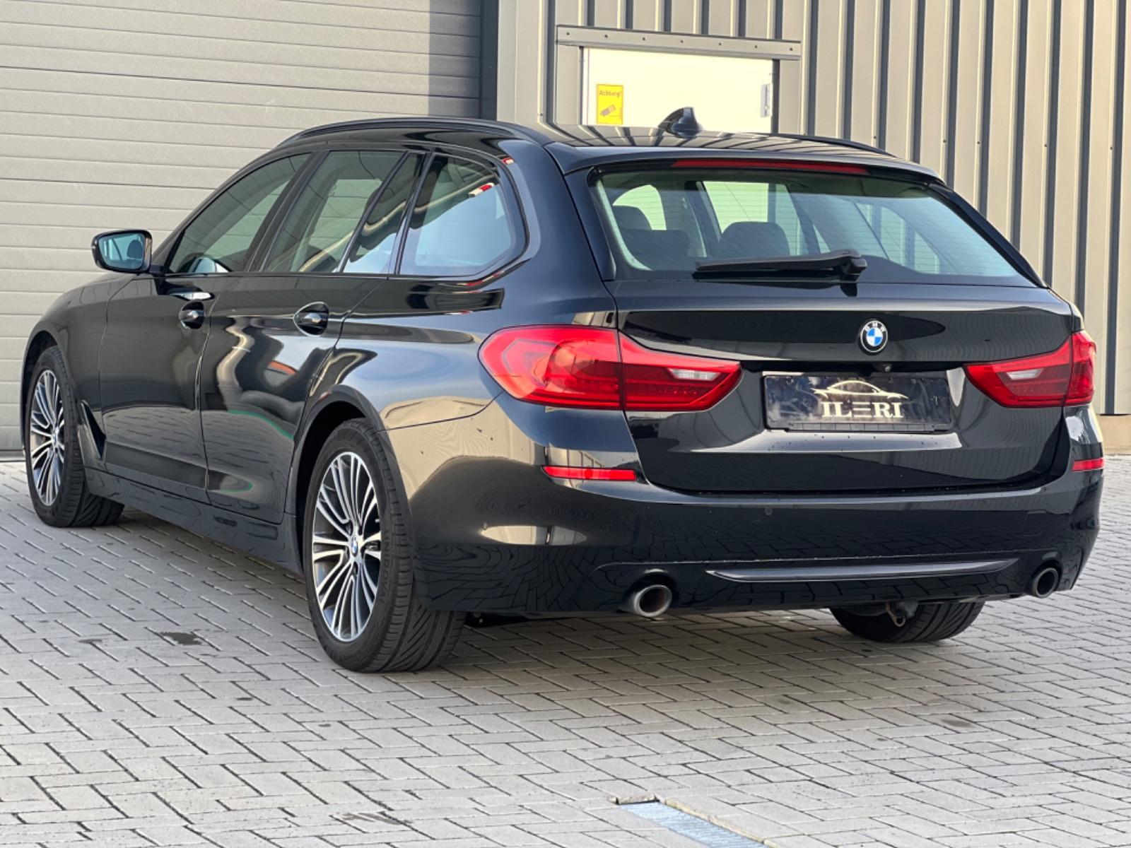 BMW 520 d Touring Sport Line*AHK*AMBIENTE*HEAD-UP*LE