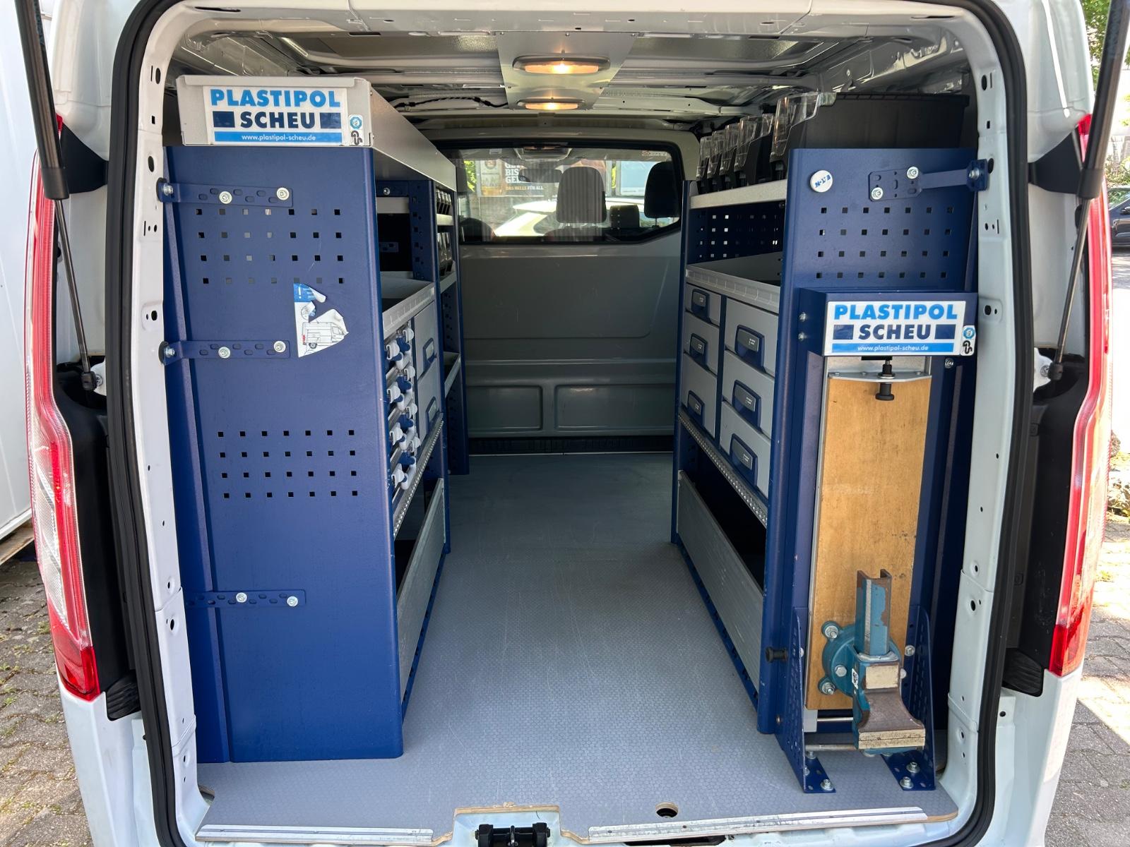 Ford Transit Custom Regale Werkstatt PDC AHK 2.500kg