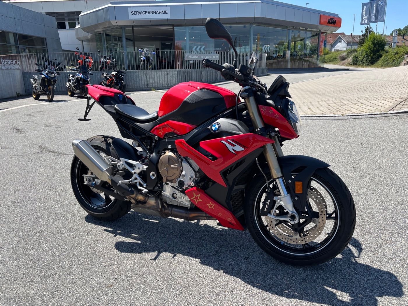 Fahrzeugabbildung BMW S 1000 R Dynamikpaket Kurzer Kennzeichenhalter