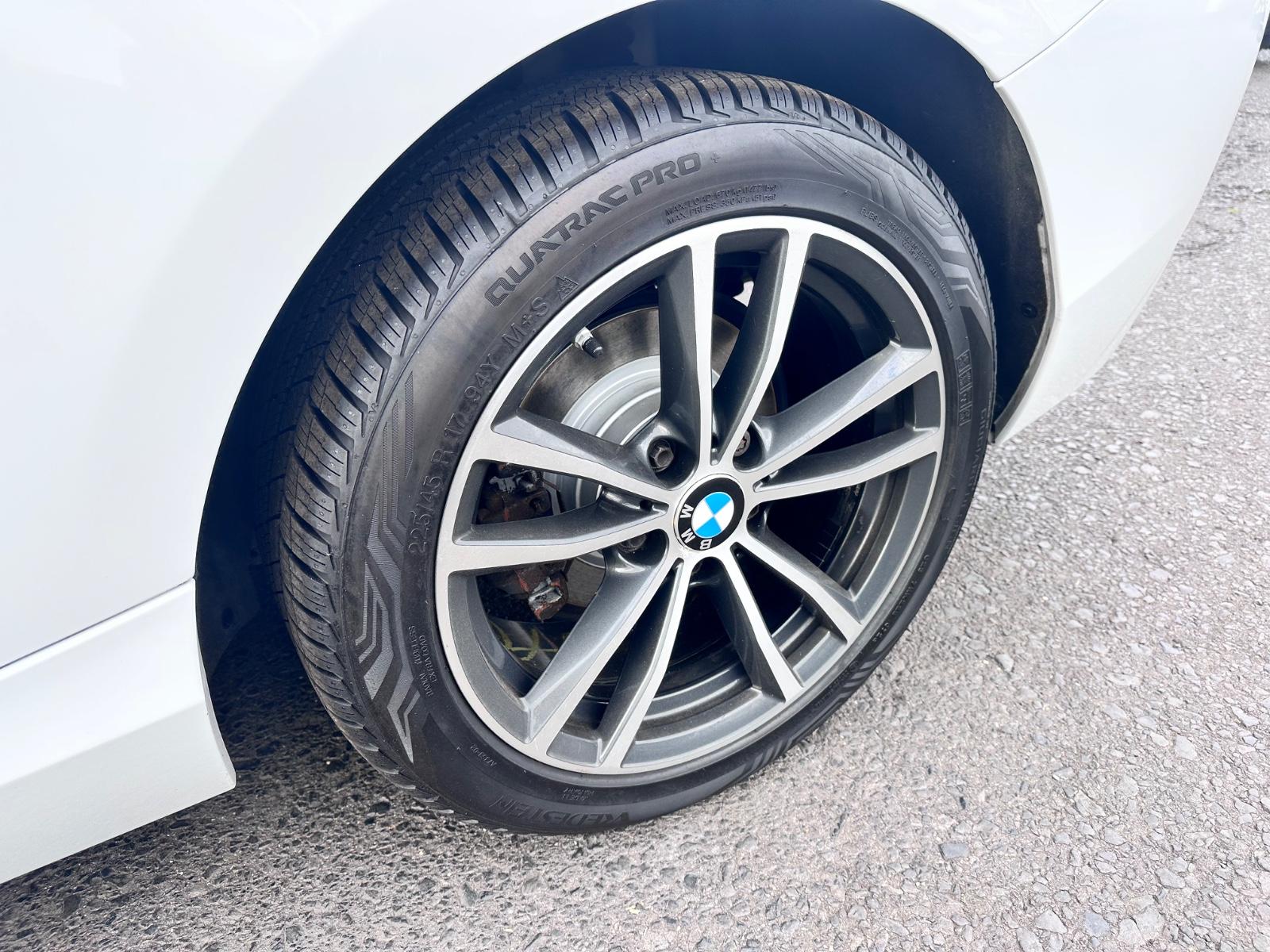 BMW 218d Coupe Sport Line Navi SitzHz PDC LED 1.Hand