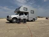 Ford F350 (4x4) Lariat V8-Diesel - Earthroamer - Offers