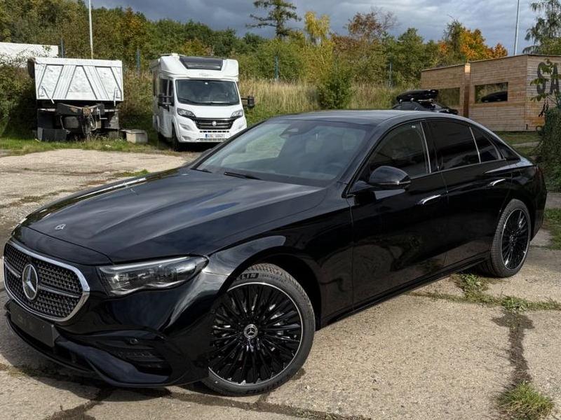 Mercedes-Benz E 300 de PREMIUM PLUS AIRMATIC EXPORT
