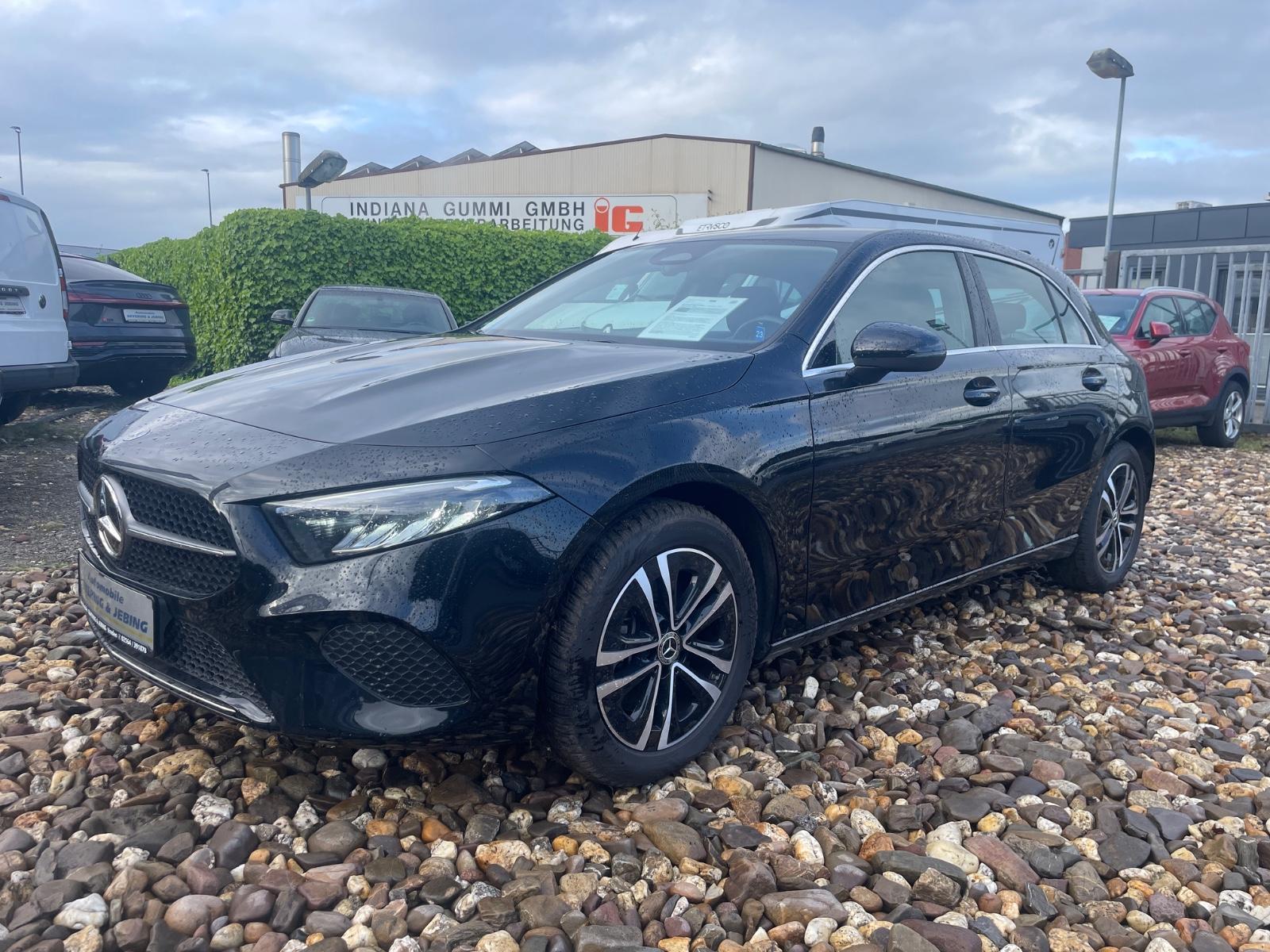 Mercedes-Benz A 250 e LED Tempomat
