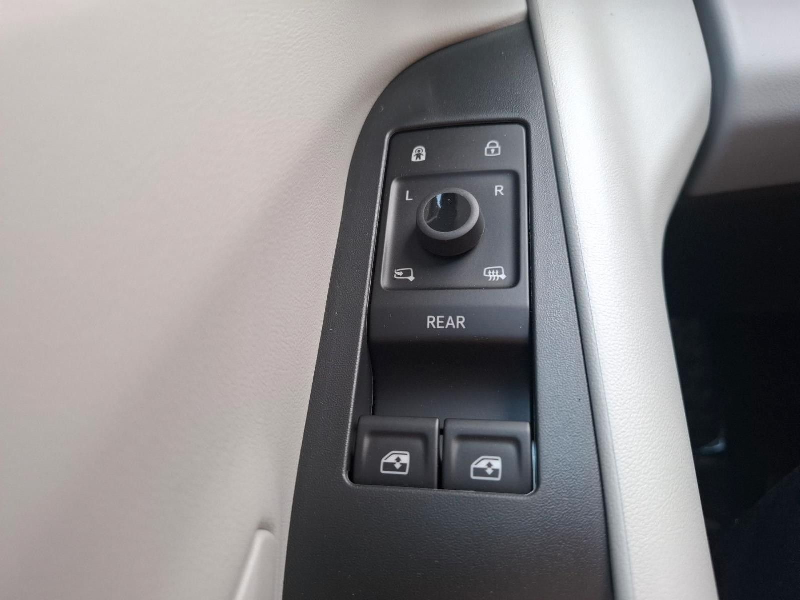 Ford Explorer - Bild 14