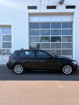 BMW 116 | 136 PS | 2014 | M-Paket | Xenon  - BMW 116: Schwarz