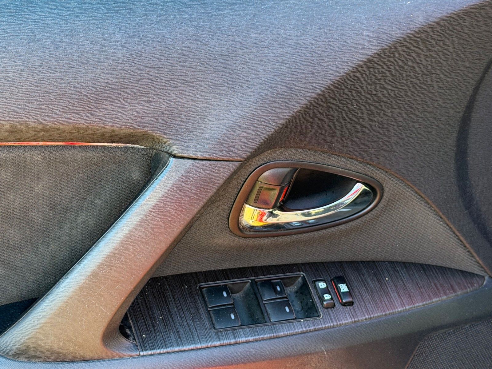 Fahrzeugabbildung Toyota Avensis 2.0 Executive AT *Allwetter*Stzhzg*PDC*