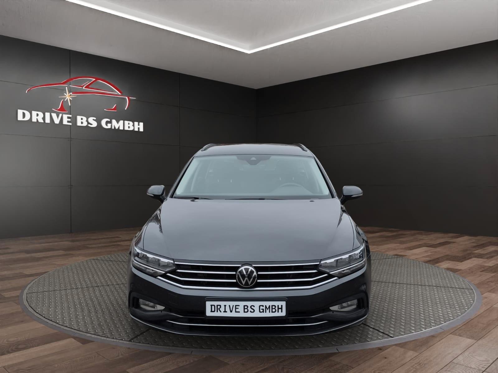 Volkswagen Passat Variant Business/AHK/LED/ACC/RFK
