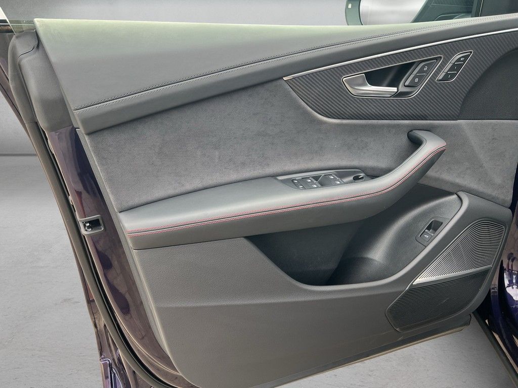 Audi RS Q8 4.0 TFSI quattro tiptronic Standhzg Pano foto 6