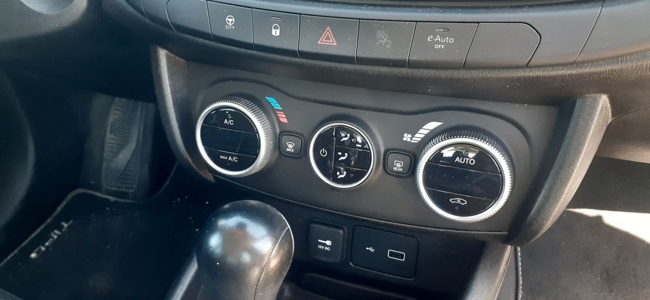 Other Fiat Tipo 2023 - 1.5 Hybrid Cross Lb automobili imagem 2