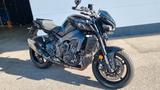 Yamaha MT-10, Akra Titan/Carbon, Zubehör,wenig KM *TOP*