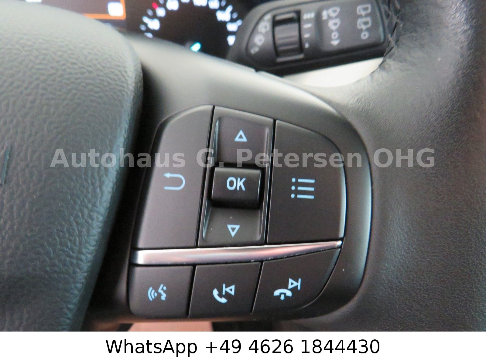 Fahrzeugabbildung Ford Focus 1,5 Titanium Turnier*Tempo*SHZ*LM 16*
