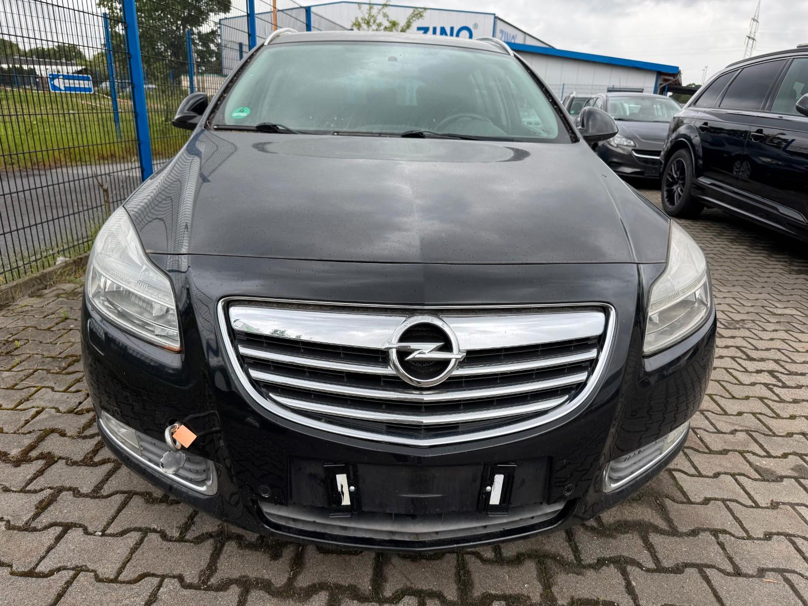 Opel Insignia A Sports Tourer Design Edition