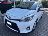 Toyota Yaris 1.5 Hybrid 5 porte Lounge Più - Toyota Yaris Lounge mit Hybrid-Antrieb (Benzin/Elektro)